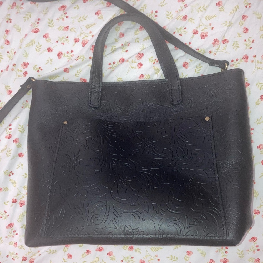 DAHLIA 🖤🖤🖤Portland Leather Goods Medium Crossbody in Dahlia